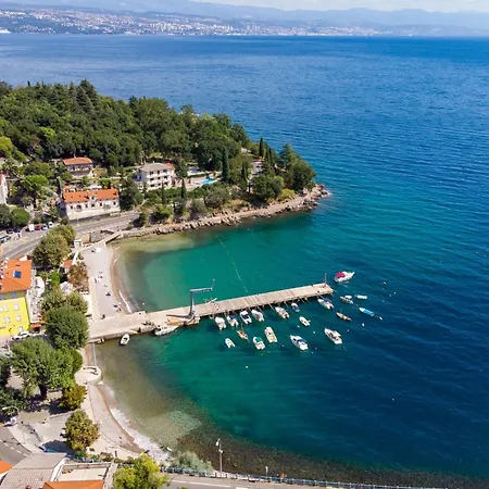 Villa Eva By Interhome